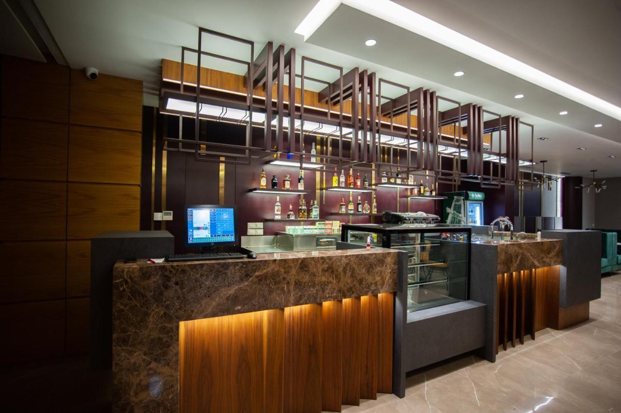 Agsel Hotel & Spa 地拉那 外观 照片