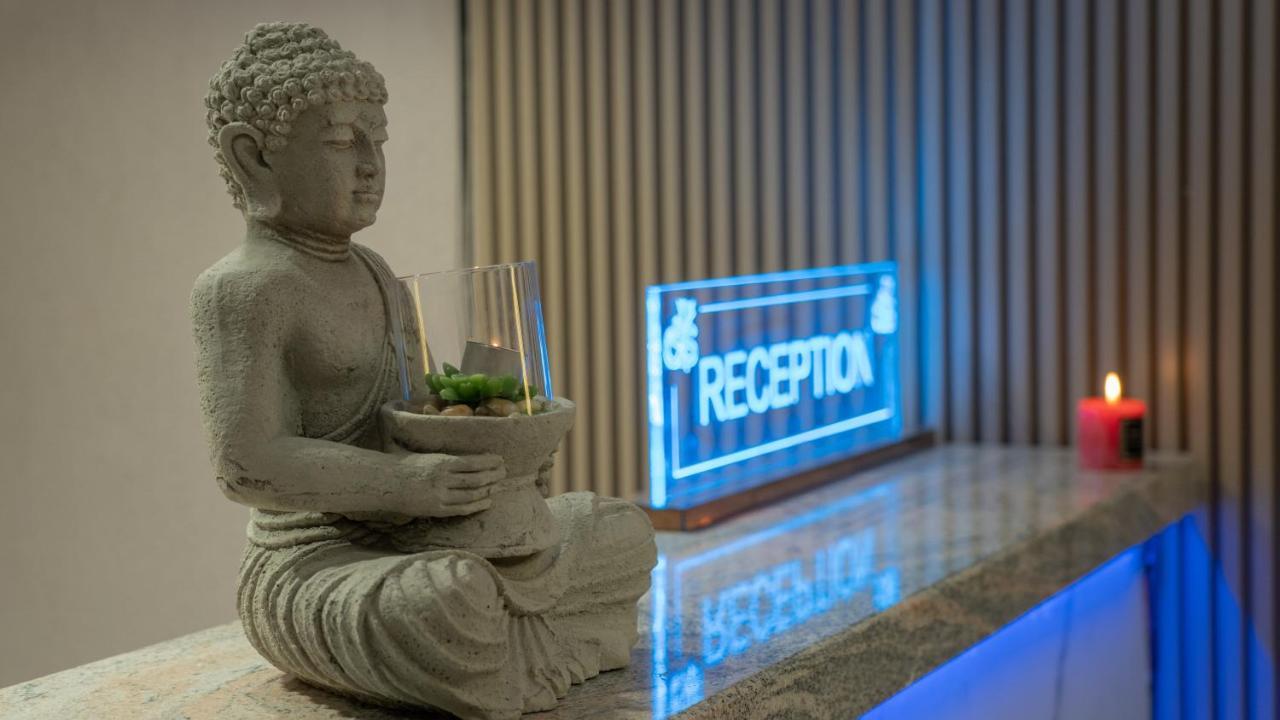 Agsel Hotel & Spa 地拉那 外观 照片
