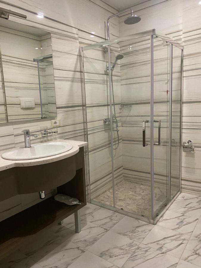 Agsel Hotel & Spa 地拉那 外观 照片