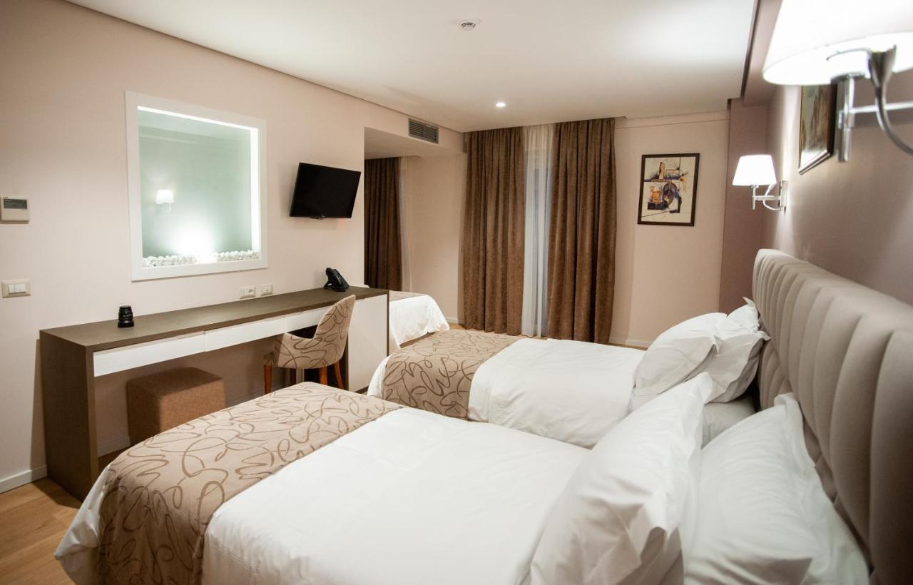 Agsel Hotel & Spa 地拉那 外观 照片